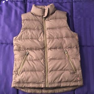 American Eagle Outfitters Puffer vest